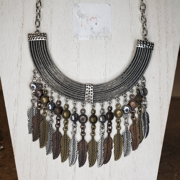 Paparazzi necklaces - Picture 2 of 15